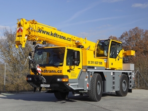 Autojeřábem Liebherr LTM 1030 Beroun